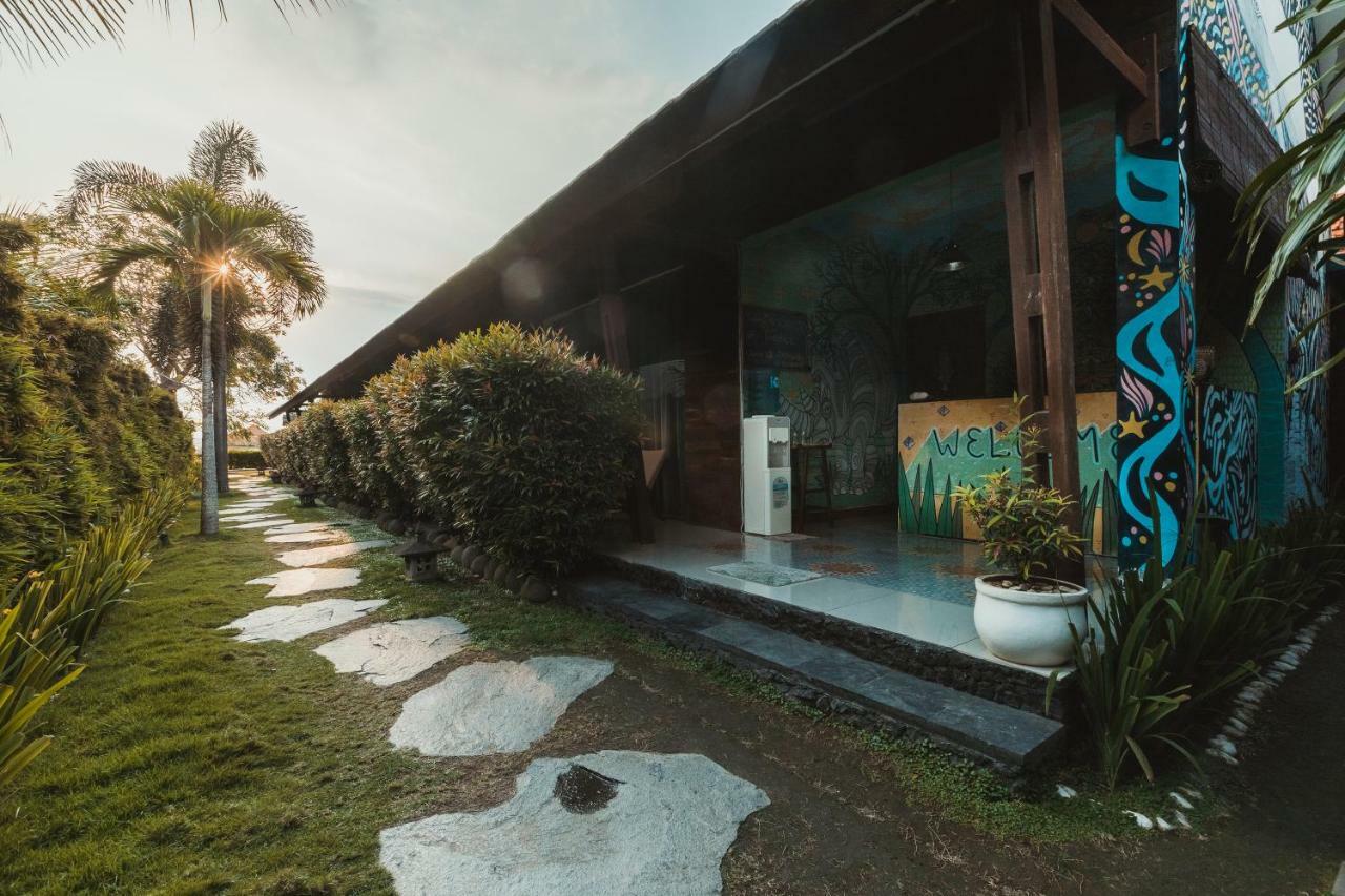 Big Brother Surf Inn Canggu Exterior foto